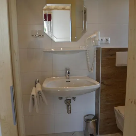 Haus Stueckler Apartament Steinbach am Attersee